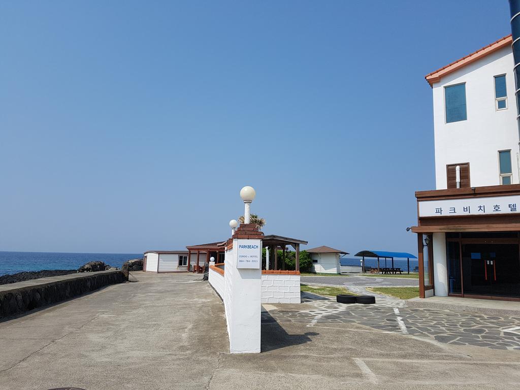 Park Beach Hotel Jeju Buitenkant foto
