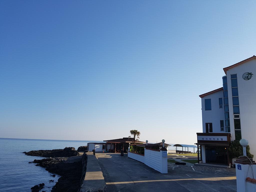 Park Beach Hotel Jeju Buitenkant foto