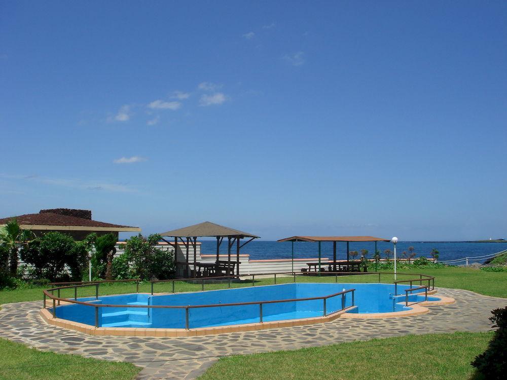 Park Beach Hotel Jeju Buitenkant foto