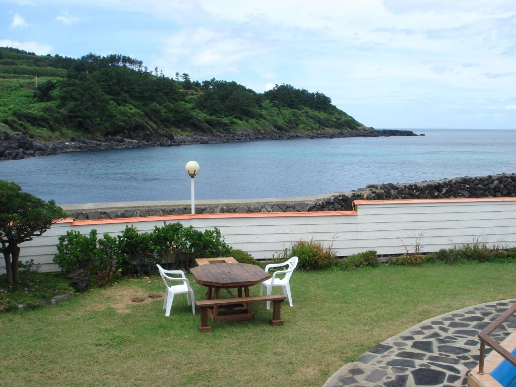 Park Beach Hotel Jeju Buitenkant foto